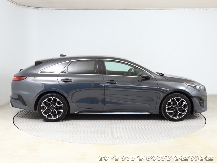 Kia ProCeed GT-Line 1.5 T-GDI 2021