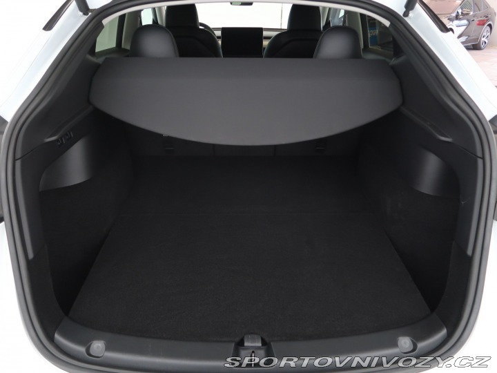 Tesla Model Y Long Range AWD 79kWh 2022