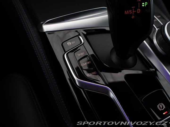 BMW 5 M Sport 530d xDrive 2021