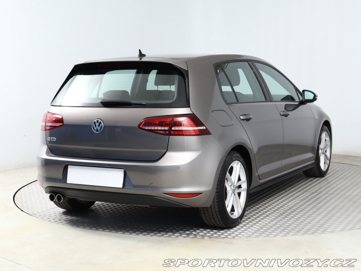 Volkswagen Golf 2.0 TDI GTD 2016