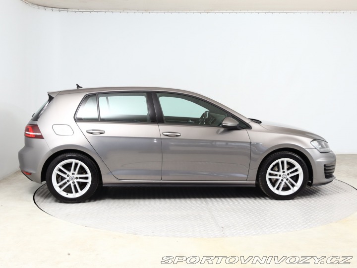 Volkswagen Golf 2.0 TDI GTD 2016