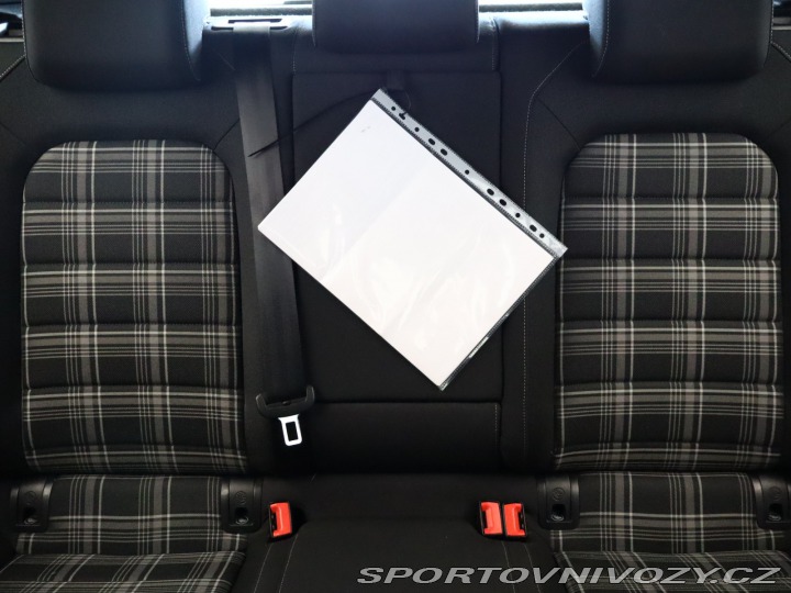 Volkswagen Golf 2.0 TDI GTD 2016