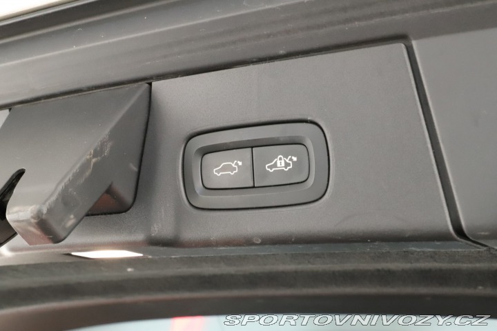 Volvo V90 D5 AWD 2017