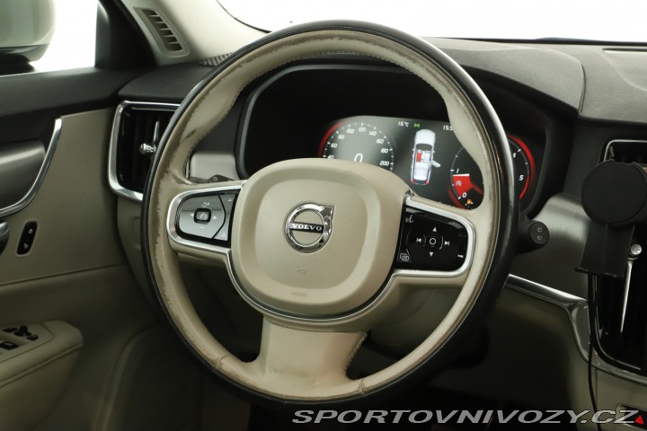 Volvo V90 D5 AWD 2017