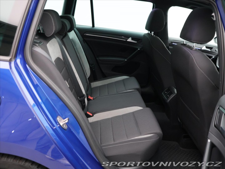 Volkswagen Golf 2,0 TSI R 221kW 4Motion D 2016
