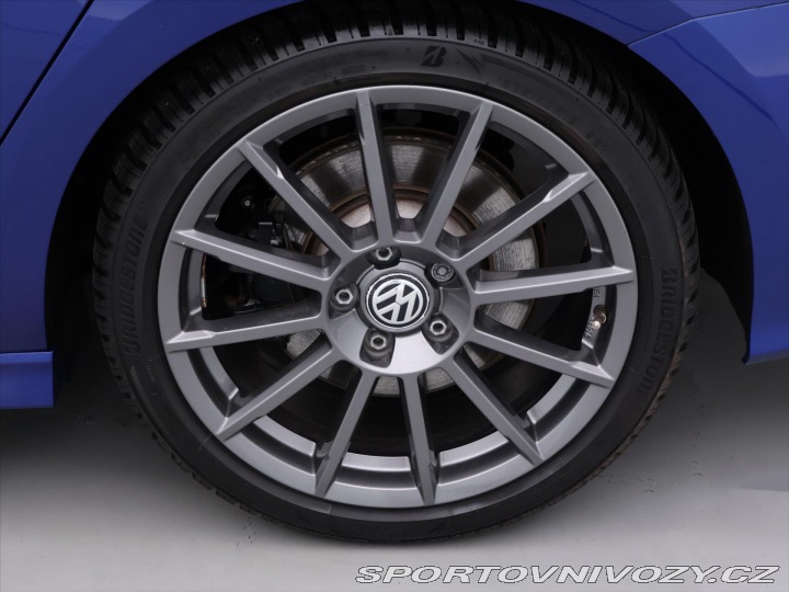 Volkswagen Golf 2,0 TSI R 221kW 4Motion D 2016