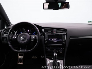 Volkswagen Golf 2,0 TSI R 221kW 4Motion D 2016