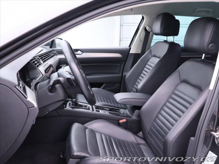 Volkswagen Ostatní modely Passat 2,0 TDI 176 kW LED 4X4 CZ 2018