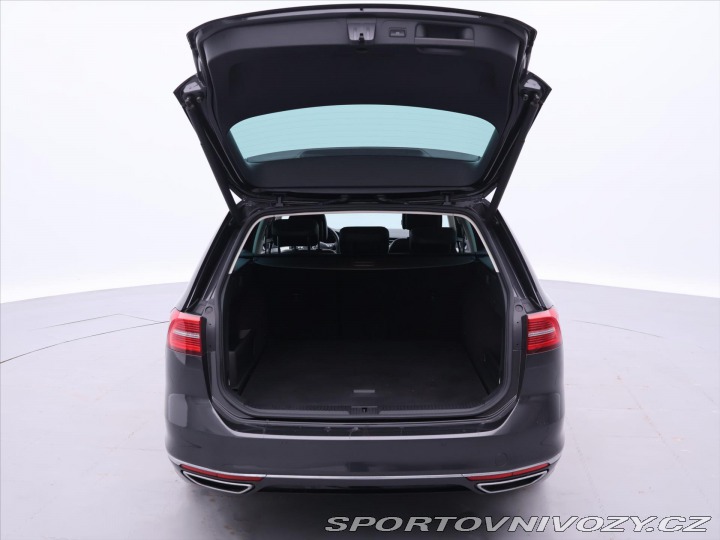 Volkswagen Ostatní modely Passat 2,0 TDI 176 kW LED 4X4 CZ 2018