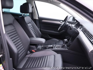 Volkswagen Ostatní modely Passat 2,0 TDI 176 kW LED 4X4 CZ 2018