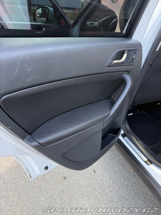 Škoda Ostatní modely Yeti 2,0   4x4 ,,SLEVA,, 2014