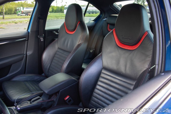 Škoda Octavia RS RS 2.0 TDI DSG 4x4 / 135 2016