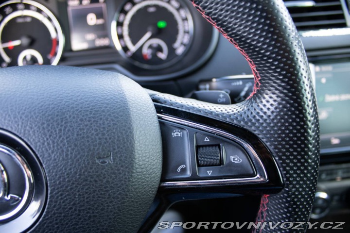 Škoda Octavia RS RS 2.0 TDI DSG 4x4 / 135 2016