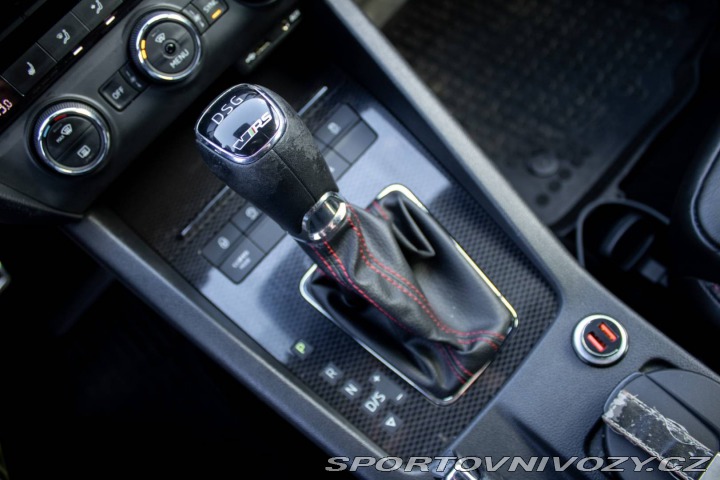 Škoda Octavia RS RS 2.0 TDI DSG 4x4 / 135 2016