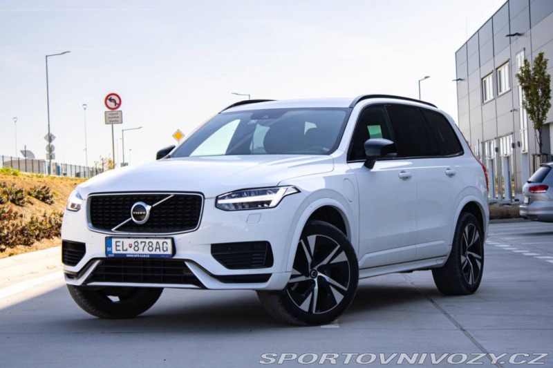Volvo Ostatní modely XC90 T8 2.0i + PHEV AT8 R-DES