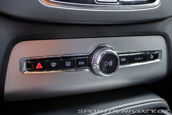 Volvo Ostatní modely XC90  T8 2.0i + PHEV AT8 R-DES 2020