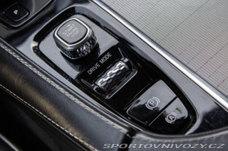 Volvo Ostatní modely XC90  T8 2.0i + PHEV AT8 R-DES 2020