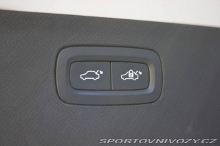 Volvo Ostatní modely XC90  T8 2.0i + PHEV AT8 R-DES 2020