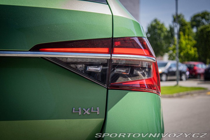 Škoda Superb Combi  2.0 TSI L&K 4x 2020