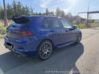 Volkswagen Golf 8 R Performance 2021