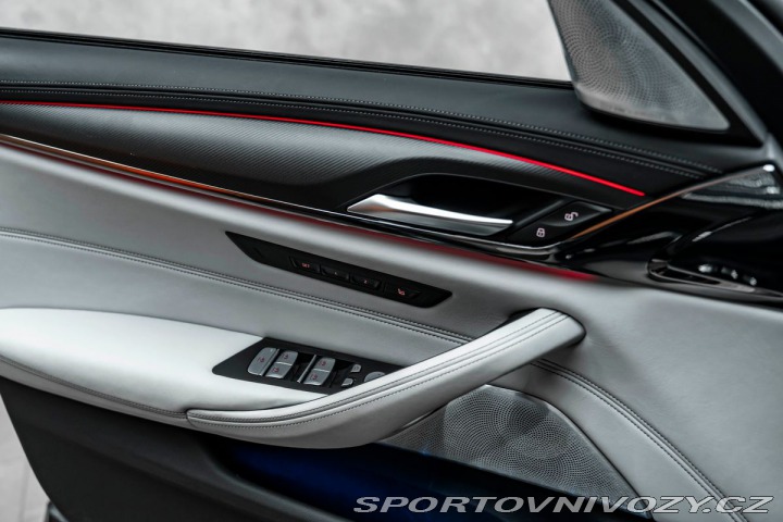 BMW M5 Competition 2023