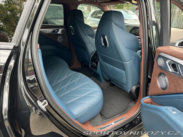BMW XM 4.4 2023