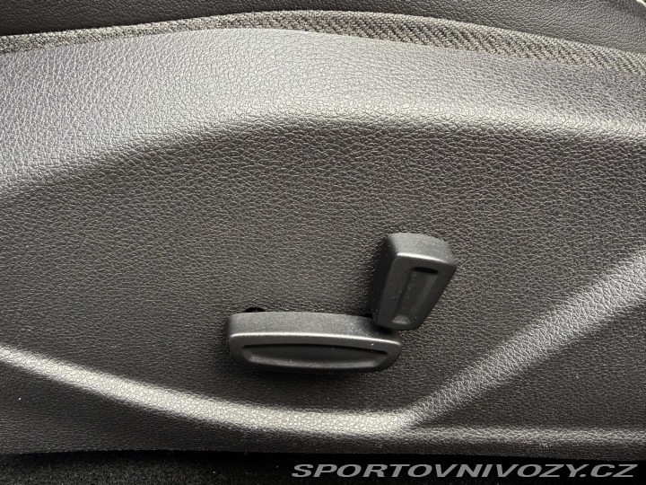 Ford Focus ST 2,0i 184kW EcoB SCTI ST 2013