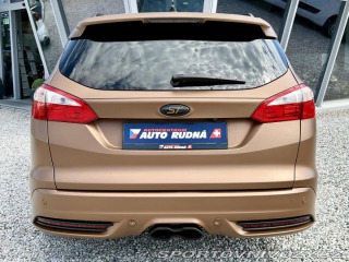 Ford Focus ST 2,0i 184kW EcoB SCTI ST 2013