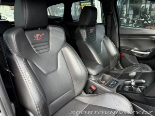 Ford Focus ST 2,0i 184kW EcoB SCTI ST 2013