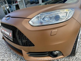 Ford Focus ST 2,0i 184kW EcoB SCTI ST 2013