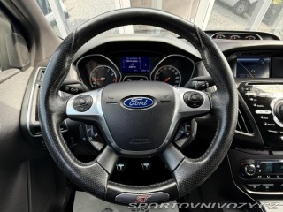Ford Focus ST 2,0i 184kW EcoB SCTI ST 2013