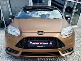 Ford Focus ST 2,0i 184kW EcoB SCTI ST 2013