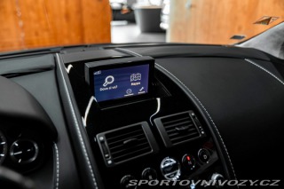 Aston Martin V8 Vantage 2012