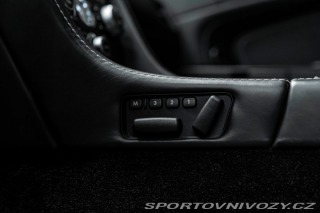 Aston Martin V8 Vantage 2012