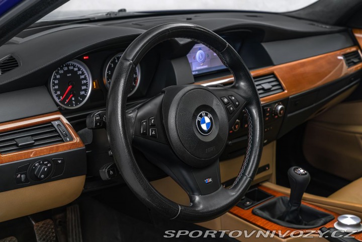BMW M5 V10 5.0 manuál 2007