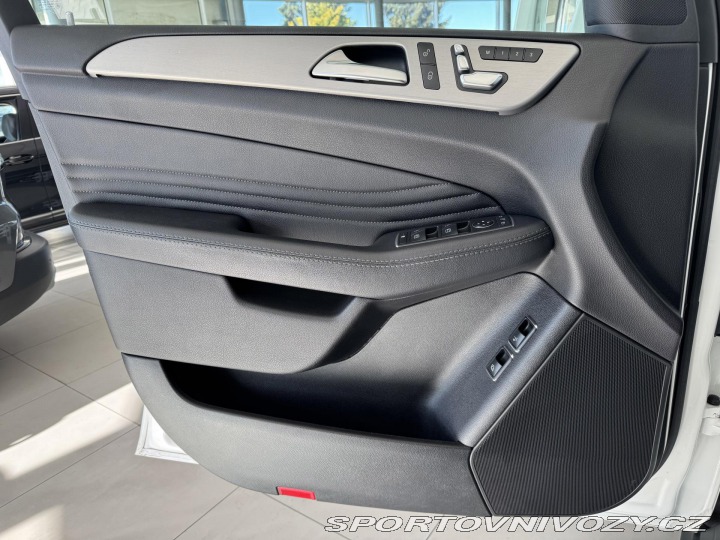 Mercedes-Benz Ostatní modely GLE 350d 4M AMG*AirMatic*Odvě 2018