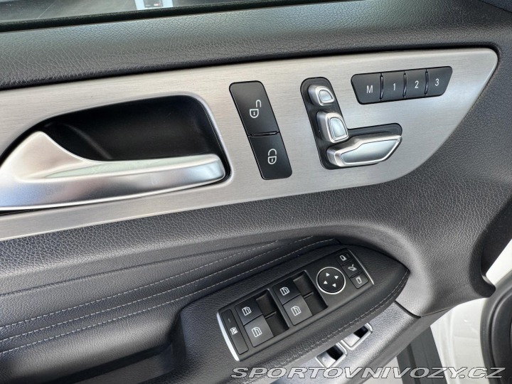 Mercedes-Benz Ostatní modely GLE 350d 4M AMG*AirMatic*Odvě 2018