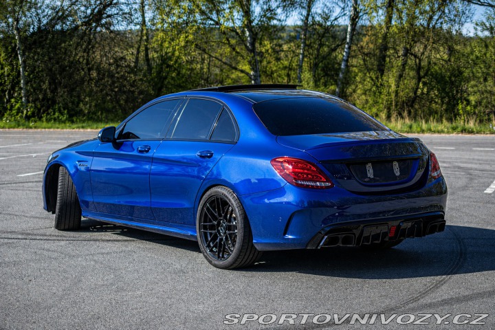 Mercedes-Benz C  2017