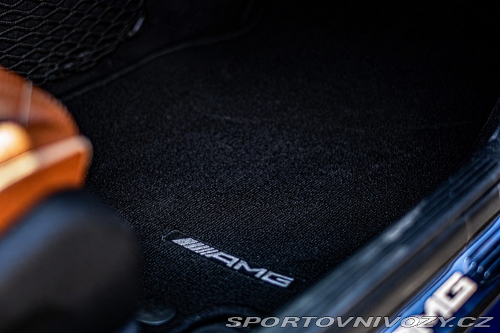 Mercedes-Benz C  2017