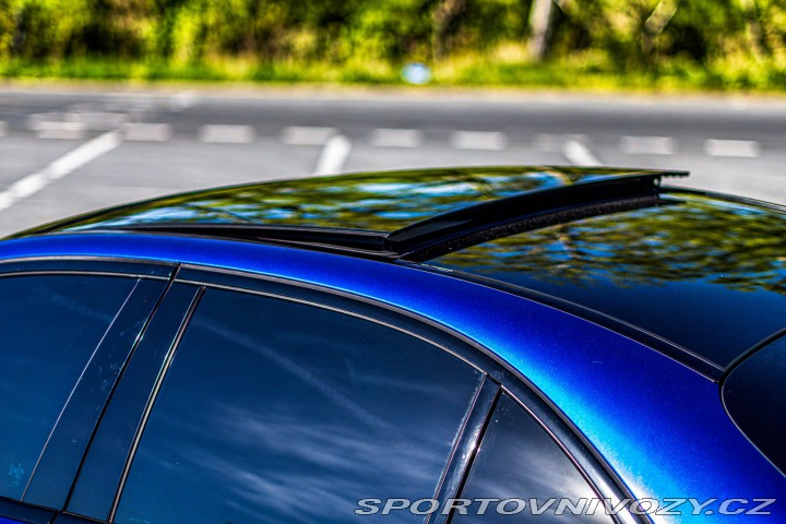 Mercedes-Benz C  2017