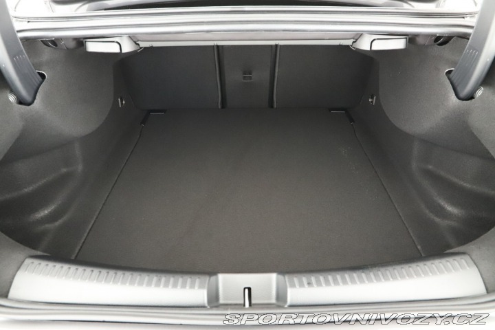 Mercedes-Benz CLA AMG 180 d 2025