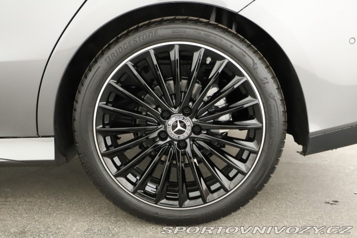 Mercedes-Benz CLA AMG 180 d 2025