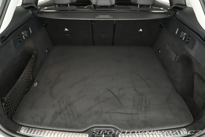 Mercedes-Benz Ostatní modely GLC AMG Line GLC 200 4MATIC 2025