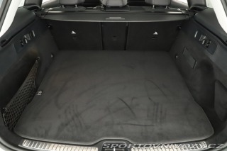 Mercedes-Benz Ostatní modely GLC AMG Line GLC 200 4MATIC 2025