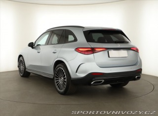 Mercedes-Benz Ostatní modely GLC AMG Line GLC 200 4MATIC 2025