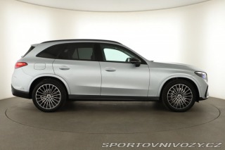 Mercedes-Benz Ostatní modely GLC AMG Line GLC 200 4MATIC 2025