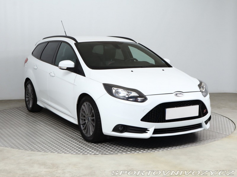 Ford Focus ST 2.0 EcoBoost ST