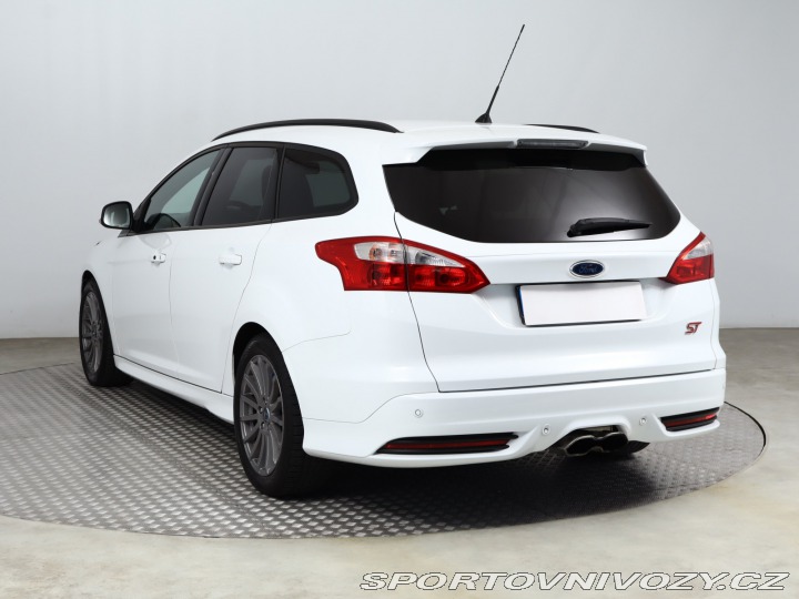 Ford Focus ST 2.0 EcoBoost ST 2013