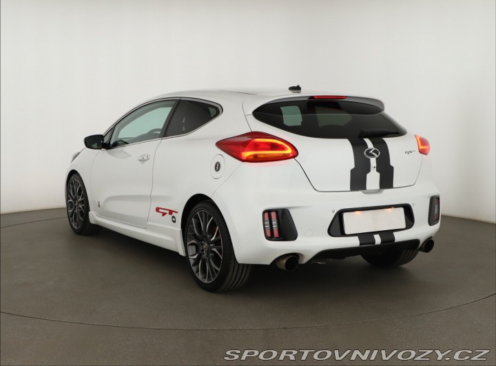 Kia ProCeed GT GT 1.6 T-GDI 2013