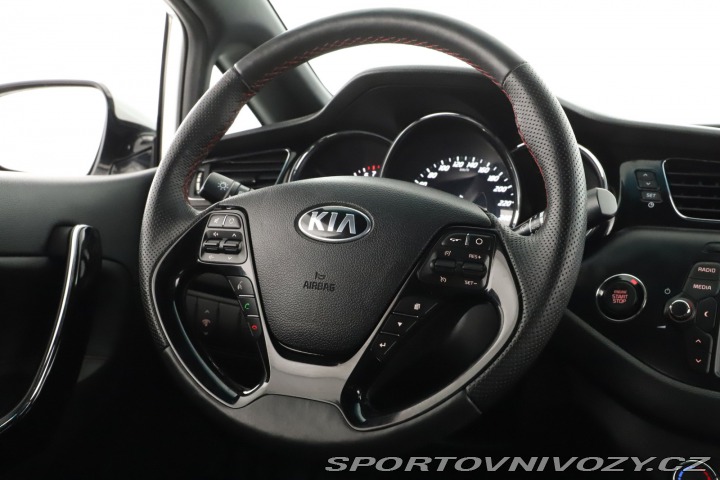 Kia ProCeed GT GT 1.6 T-GDI 2013